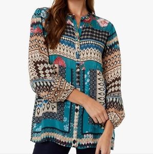 Nwt Johnny Was blouse size Small